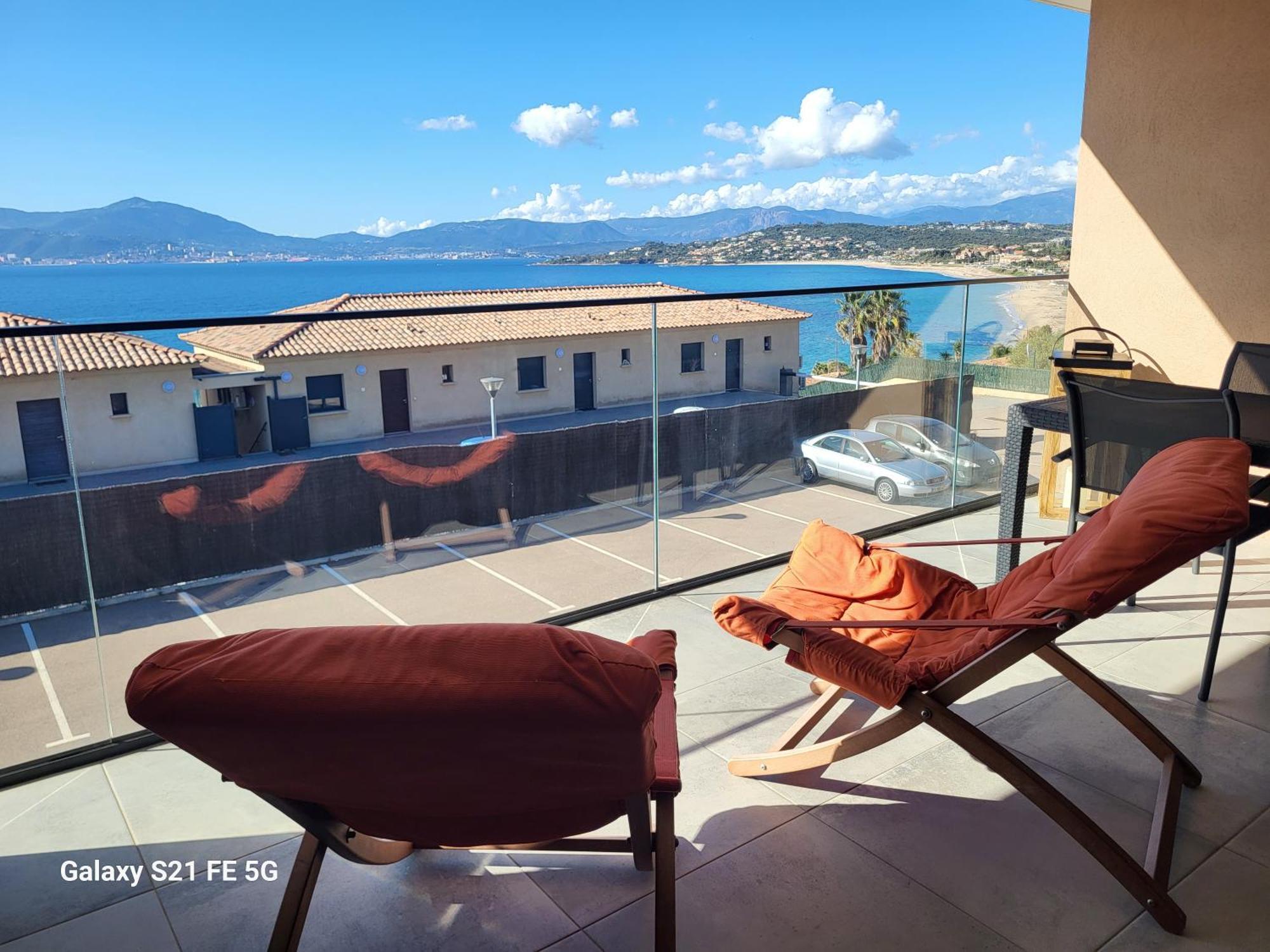 Appartement De Standing Bord De Mer Pietrosella Exterior photo